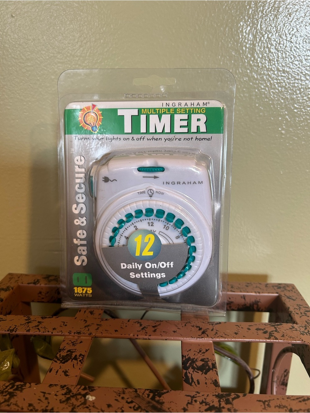 Ingraham Multiple Setting Timer Indoor 12 On/Off Settings 1875 Watts 15 Amps